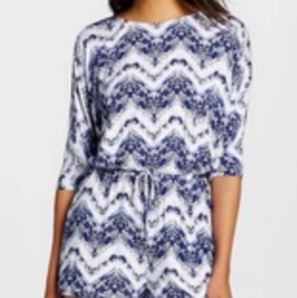 🪻4/$25🪻 cute, comfy  romper by le Kate